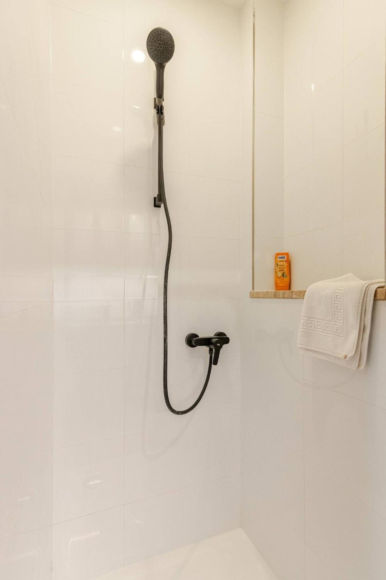 Apartmán Place Of Grace - 1 Min To National Theatre *
